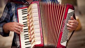 Musical instruments manufacturer in Dubai